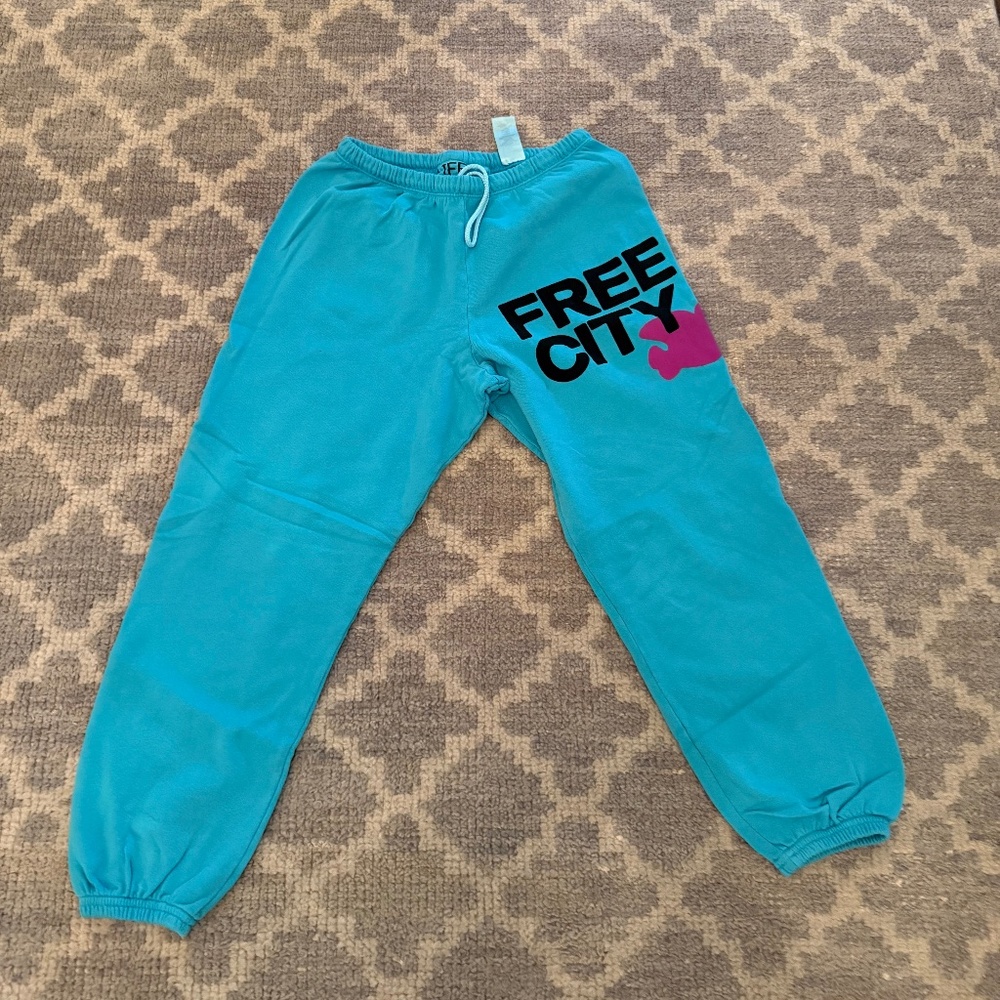 Freecity Sweatpants